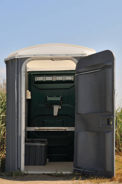 Best Wedding porta potty rental  in Lake Leann, MI